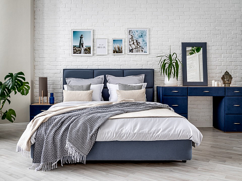 Белая кровать Malina - Изящная кровать без встроенного основания из массива сосны с мягкими элементами.